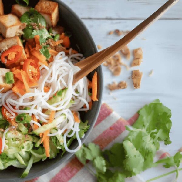 Thai Tangy Noodle Bowl